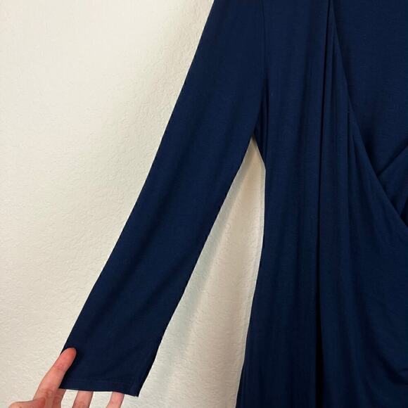 Velvet by Graham & Spencer x REVOLVE Beatriz Ruched Long Sleeve Dress Size Small - Picture 4 of 8